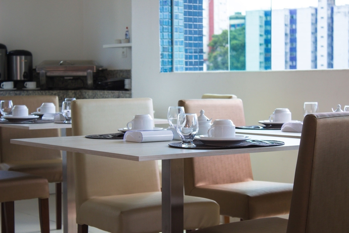 Imagen del bar/restaurante del Hotel Aquarena. Foto 6