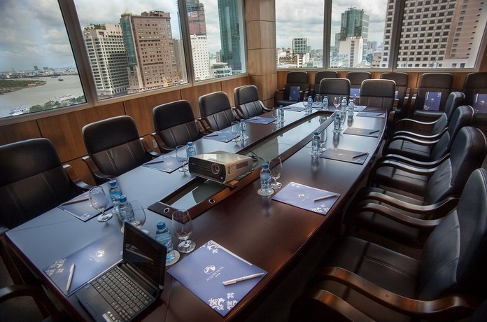 Imagen de los interiores del Hotel Aquari. Foto 5