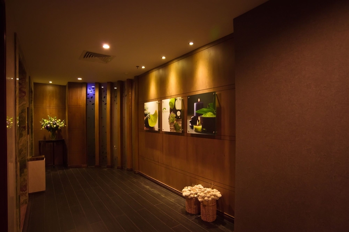 Imagen de la piscina del Hotel Aquari. Foto 15