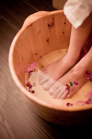 Imagen de la piscina del Hotel Aquari. Foto 16