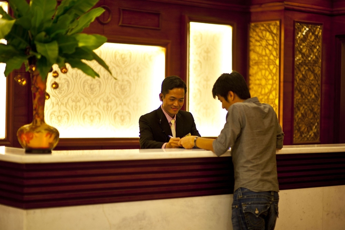 Imagen de los interiores del Hotel Aquari. Foto 9