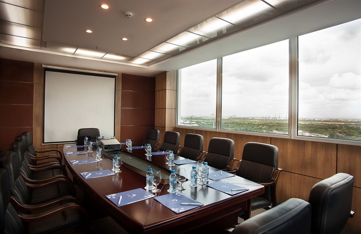 Imagen de los interiores del Hotel Aquari. Foto 11