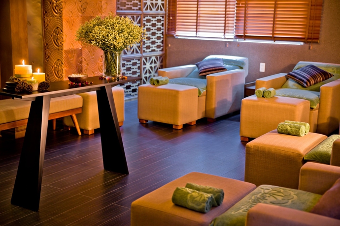 Imagen de los interiores del Hotel Aquari. Foto 13