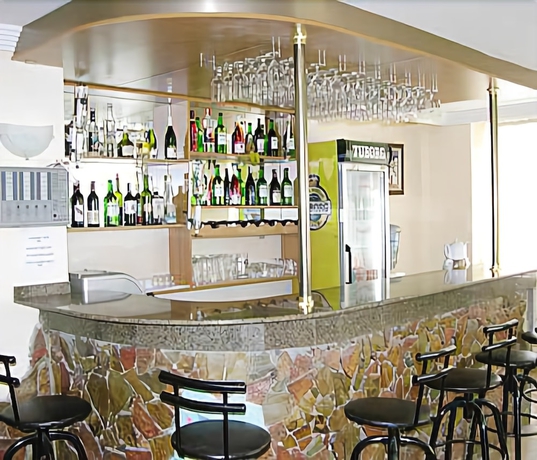 Imagen del bar/restaurante del Hotel Aquarium, Fatih. Foto 5