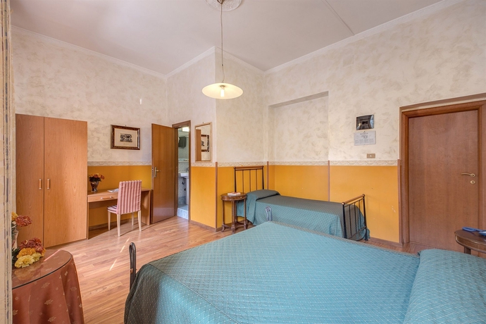 Imagen de la habitación del Hotel Aquarium Termini. Foto 13