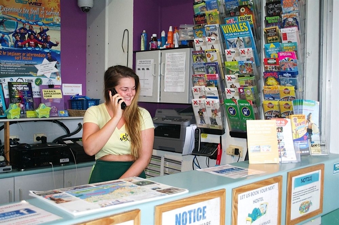 Imagen de los interiores del Hotel Aquarius Backpackers Gold Coast. Foto 6