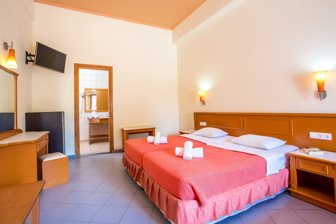 Imagen general del Hotel Aquarius Beach, Rodas. Foto 1