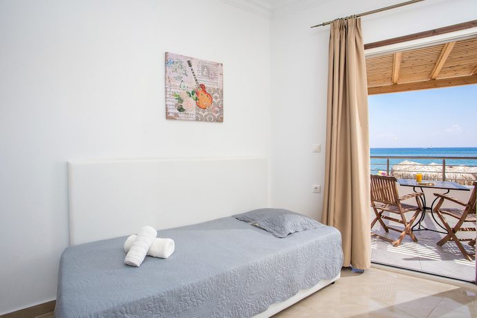 Imagen de la habitación del Hotel Aquarius Beach, Rodas. Foto 16