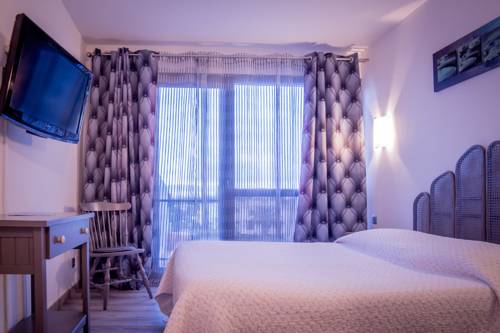 Imagen de la habitación del Hotel Aquarius, CANET-EN-ROUSILLON. Foto 7