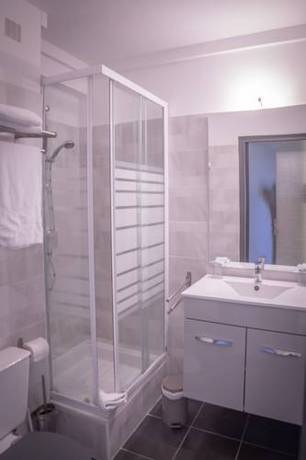Imagen de la habitación del Hotel Aquarius, CANET-EN-ROUSILLON. Foto 8