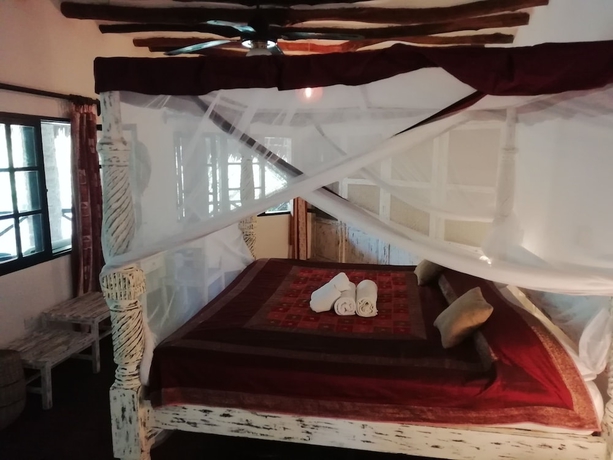 Imagen de la habitación del Hotel Aquarius Club International Resort. Foto 2