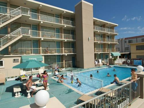 Imagen de la habitación del Hotel Aquarius Oceanfront Inn. Foto 2