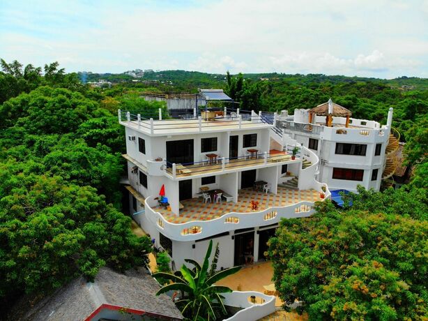 Imagen general del Hotel Aquarius Terraces Boutique Resort. Foto 10