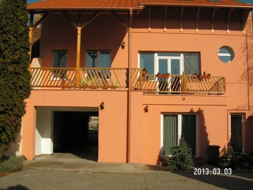 Imagen general del Hotel Aquarius Vend&eacute;gh&aacute;z. Foto 9