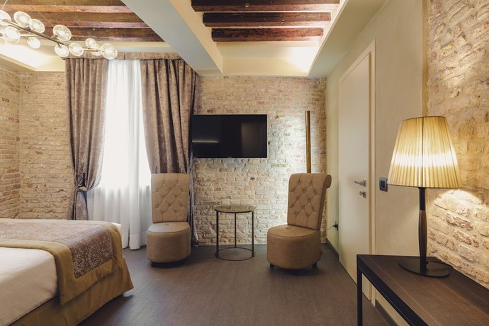 Imagen de la habitación del Hotel Aquarius Venice. Foto 7