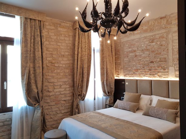 Imagen de la habitación del Hotel Aquarius Venice. Foto 15