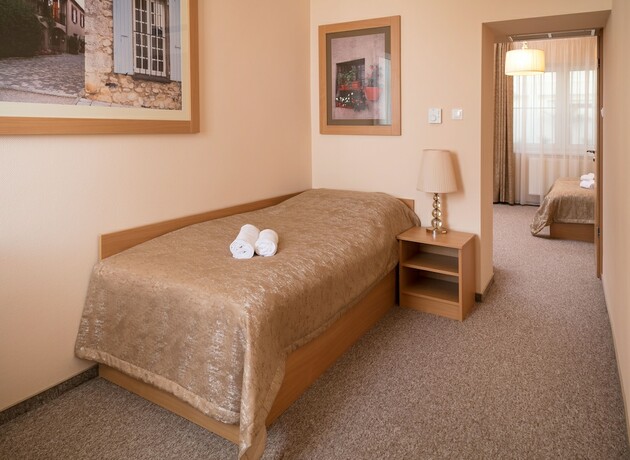 Imagen de la habitación del Hotel Aquasol Resort. Foto 17