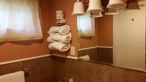 Imagen de la habitación del Hotel Aquastar Inn. Foto 5