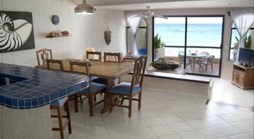 Imagen de la habitación del Hotel Aquatech Villas De Rosa. Foto 3