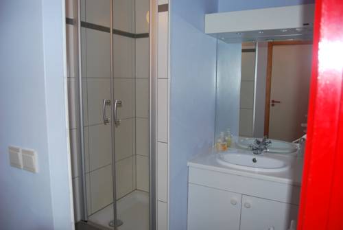 Imagen de la habitación del Hotel Aquatel. Foto 6