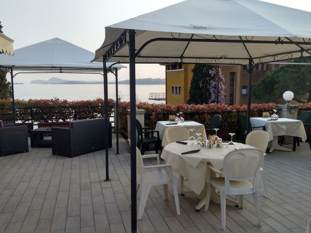 Imagen de la habitación del Hotel Aquavite. Foto 6