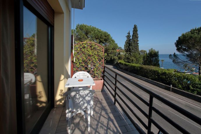 Imagen de la habitación del Hotel Aquavite. Foto 15