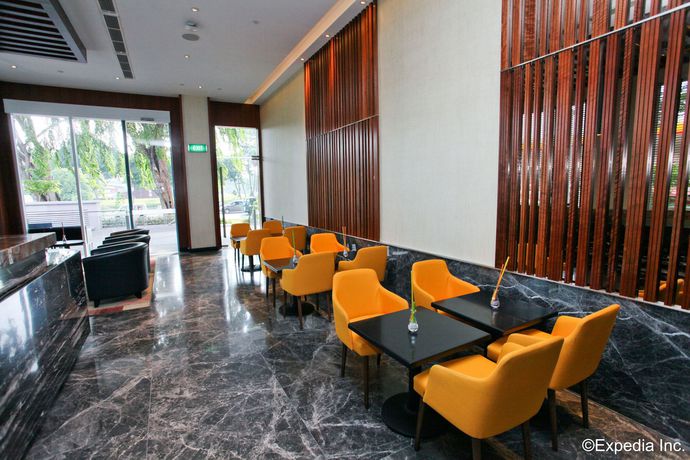 Imagen del bar/restaurante del Hotel Aqueen Paya Lebar. Foto 3