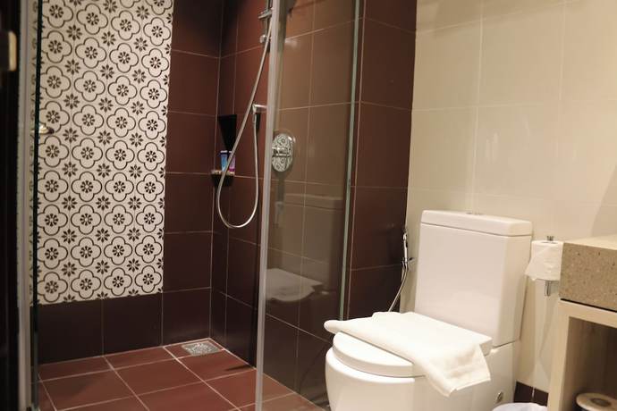 Imagen de la habitación del Hotel Aqueen Prestige Hotel Lavender. Foto 11