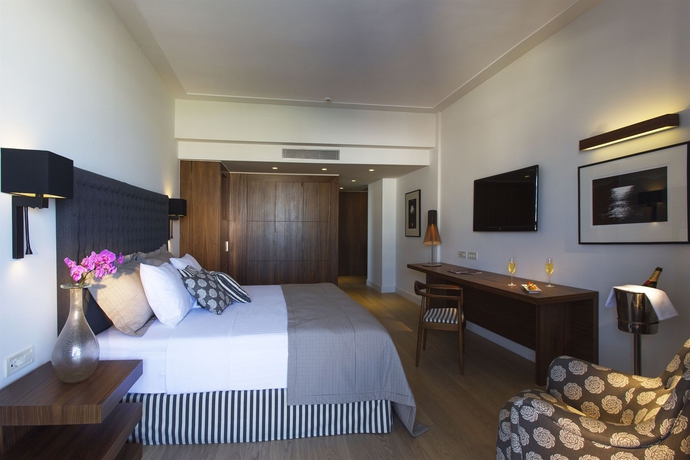 Imagen de la habitación del Hotel Aquila Atlantis. Foto 11