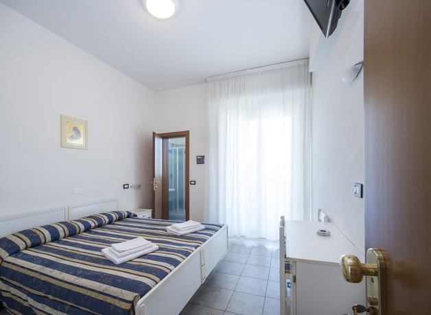Imagen de la habitación del Hotel Aquila Azzurra. Foto 4