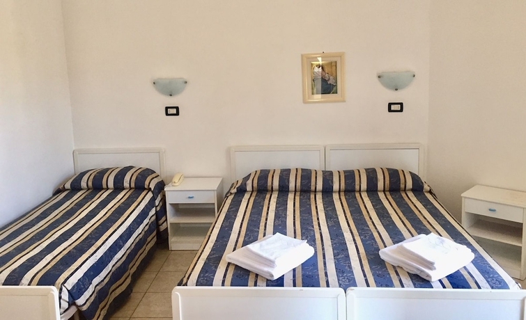 Imagen de la habitación del Hotel Aquila Azzurra. Foto 8