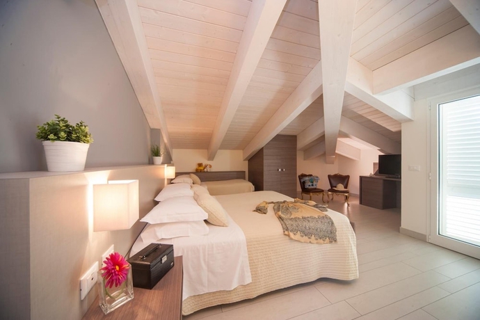 Imagen de la habitación del Hotel Aquila Azzurra. Foto 11