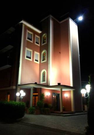 Imagen de la habitación del Hotel Aquila, Castelfranco Emilia. Foto 2