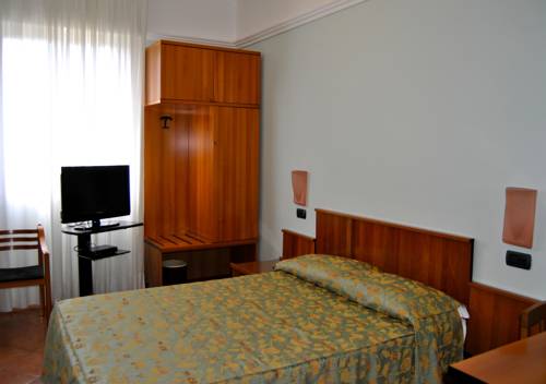 Imagen de la habitación del Hotel Aquila, Castelfranco Emilia. Foto 13