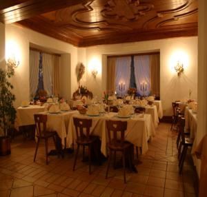 Imagen del bar/restaurante del Hotel Aquila, Cortina d'Ampezzo . Foto 2