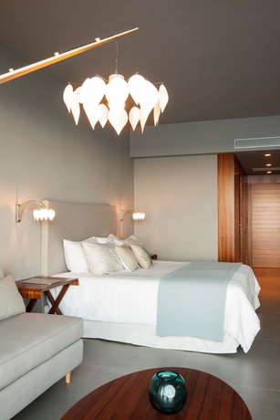 Imagen de la habitación del Hotel Aquila Elounda Village Resort, Suites & Spa. Foto 11