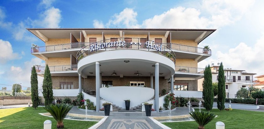 Imagen general del Hotel Aquila, Orte. Foto 2