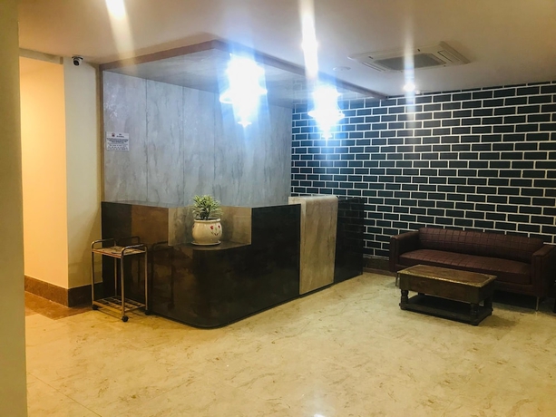 Imagen de los interiores del Hotel Aquila hotel and conventions by The Nexus. Foto 16