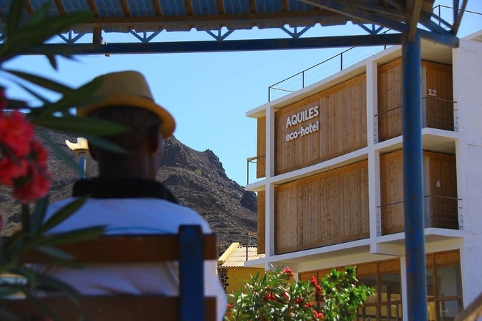 Imagen de los exteriores del Hotel Aquiles Eco. Foto 14