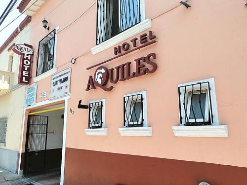 Imagen general del Hotel Aquiles. Foto 4