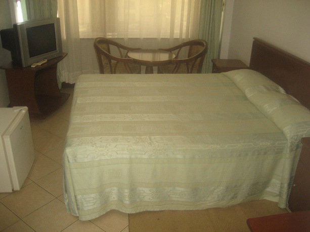 Imagen de la habitación del Hotel Aquiline. Foto 2