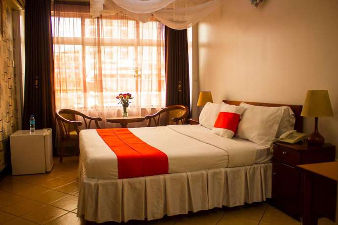 Imagen de la habitación del Hotel Aquiline. Foto 15