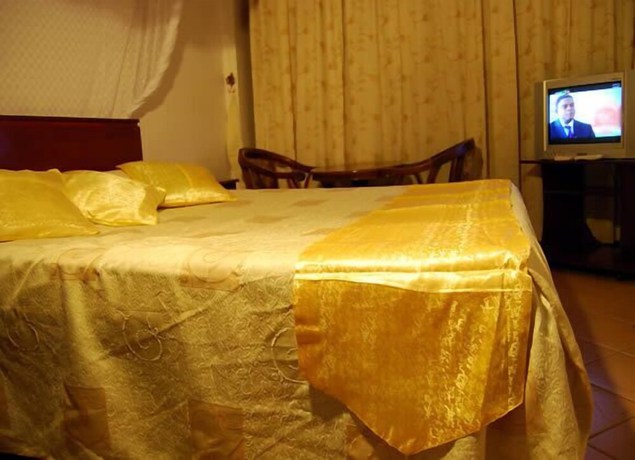 Imagen de la habitación del Hotel Aquiline. Foto 16