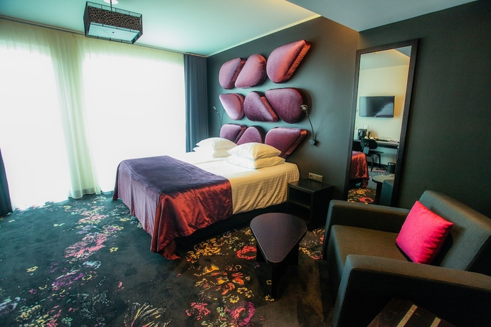 Imagen de la habitación del Hotel Aqva and Spa. Foto 11