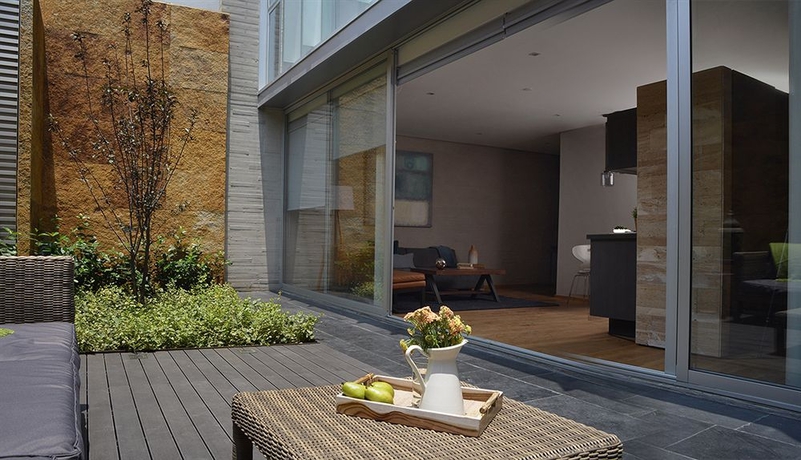 Imagen de los exteriores del Hotel Ar 218 By Uliv. Foto 8