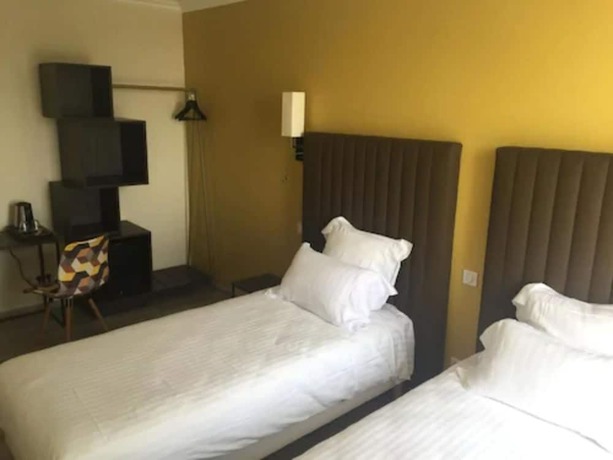 Imagen de la habitación del Hotel Ar Men 2. Foto 8