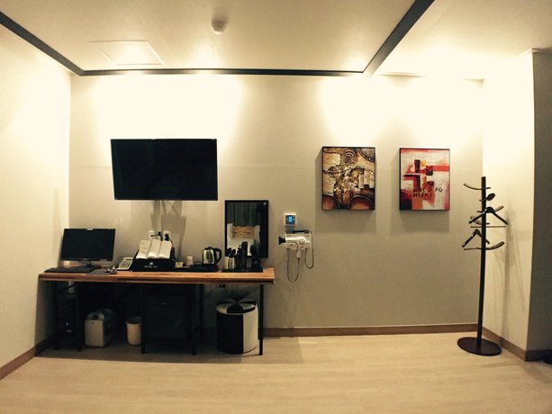 Imagen de la habitación del Hotel Ara. Foto 4