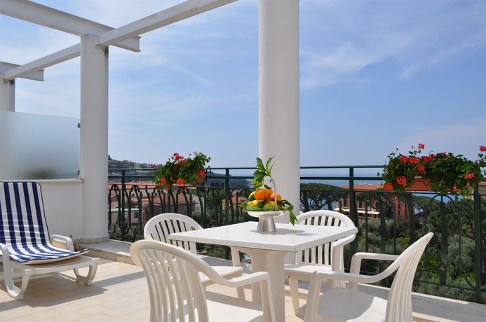 Imagen de los exteriores del Hotel Ara Maris & Spa. Foto 4