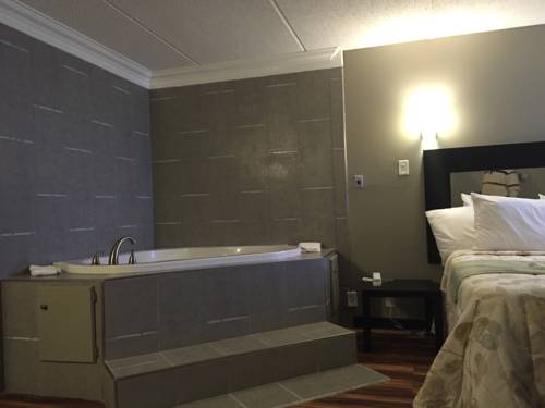 Imagen de la habitación del Hotel Araamda Inn Albany. Foto 4