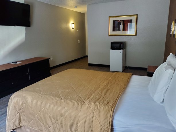 Imagen de la habitación del Hotel Araamda Inn Norcross. Foto 2
